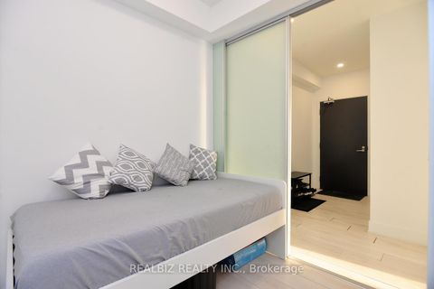 Photo 30 at 1605 - 2908 Highway 7 Road, Concord, Vaughan