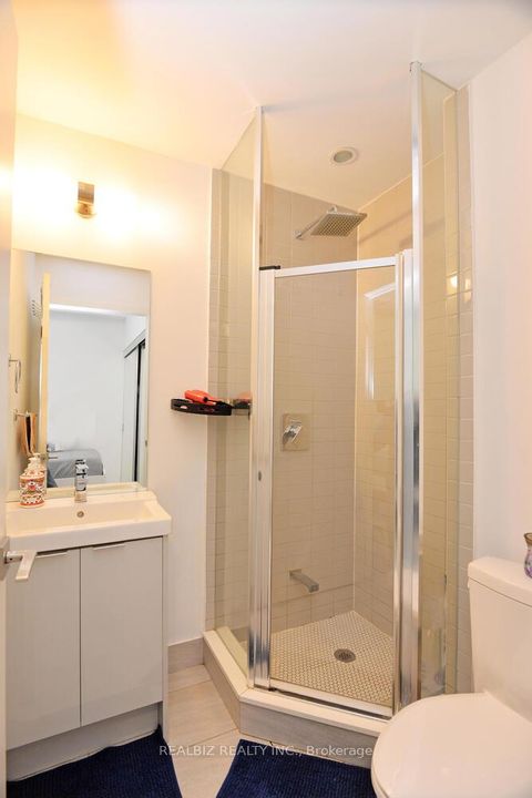 Photo 32 at 1605 - 2908 Highway 7 Road, Concord, Vaughan