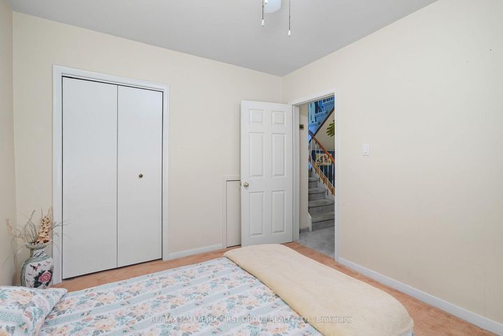 Photo 14 at 6 Windover Drive, Woburn, Toronto