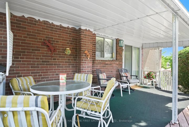 Photo 25 at 6 Windover Drive, Woburn, Toronto