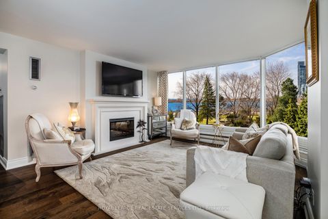 Photo 1 at 309 - 1 Palace Pier Court, Mimico, Toronto