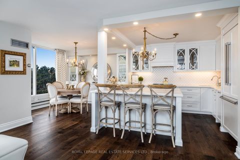 Photo 4 at 309 - 1 Palace Pier Court, Mimico, Toronto Photo 4 at 309 - 1 Palace Pier Court, Mimico, Toronto