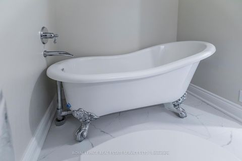 Photo 12 at 309 - 1 Palace Pier Court, Mimico, Toronto Photo 12 at 309 - 1 Palace Pier Court, Mimico, Toronto