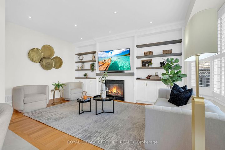Photo 13 at 79 Forestbrook Drive, Box Grove, Markham