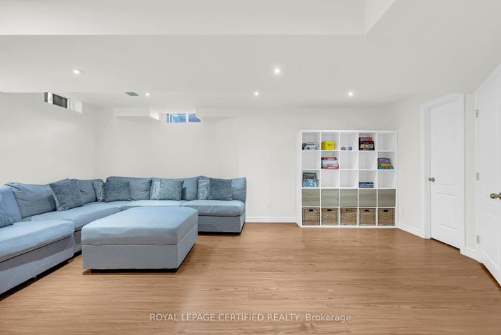 Photo 40 at 79 Forestbrook Drive, Box Grove, Markham
