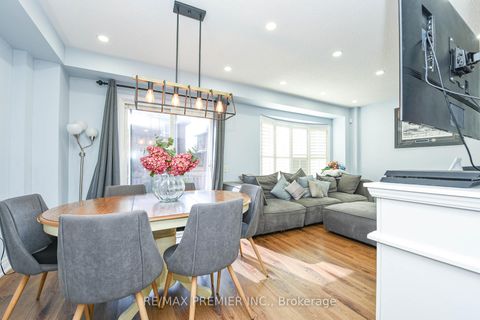 Photo 14 at 15D View Green Crescent, Clairville, Toronto