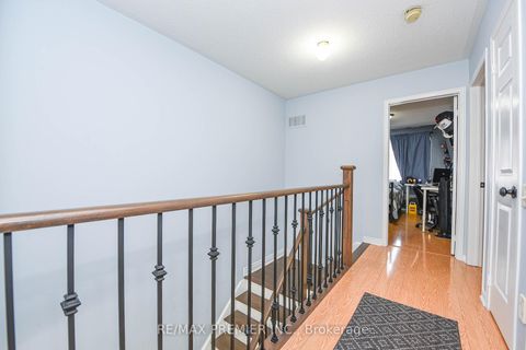 Photo 21 at 15D View Green Crescent, Clairville, Toronto