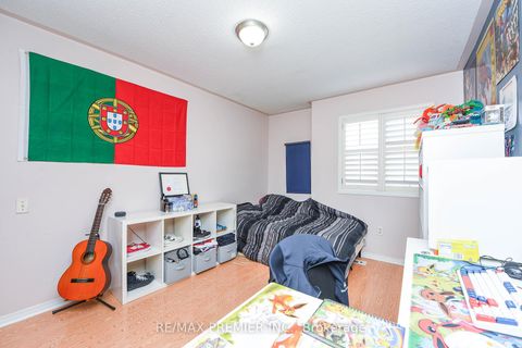 Photo 28 at 15D View Green Crescent, Clairville, Toronto