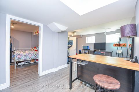 Photo 39 at 15D View Green Crescent, Clairville, Toronto