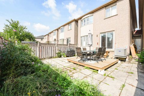 Photo 47 at 15D View Green Crescent, Clairville, Toronto