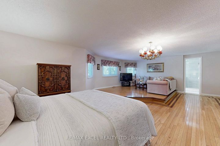 Photo 24 at 24 Lehman Crescent, Markham Village, Markham