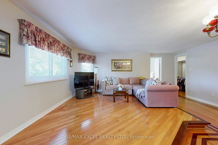 Photo 25 at 24 Lehman Crescent, Markham Village, Markham