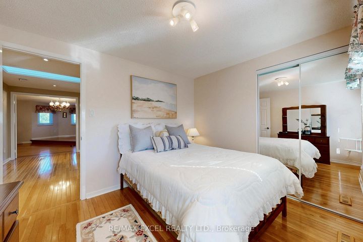 Photo 34 at 24 Lehman Crescent, Markham Village, Markham