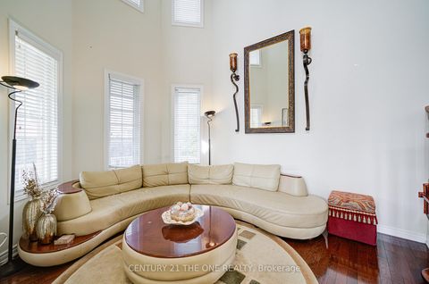 Photo 6 at 1 Lourakis Street, Jefferson, Richmond Hill