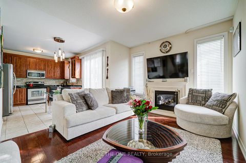 Photo 11 at 1 Lourakis Street, Jefferson, Richmond Hill