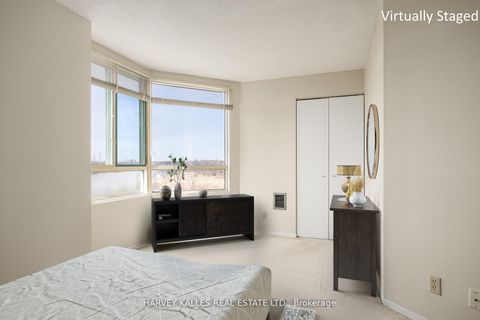 Photo 12 at 911 - 61 Markbrook Lane, Jamestown, Toronto