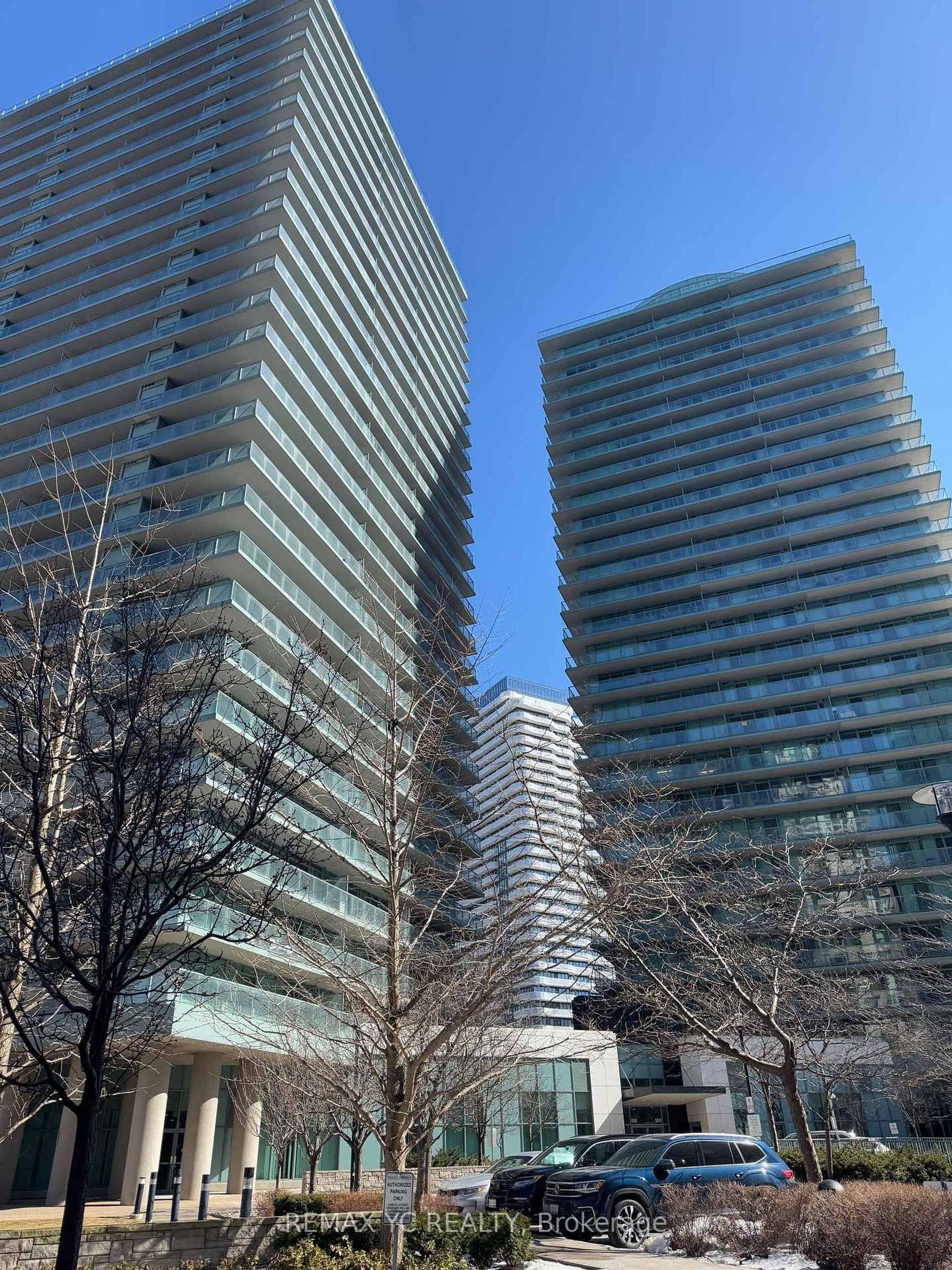 2410 - 5500 Yonge Street, Willowdale West, Toronto 