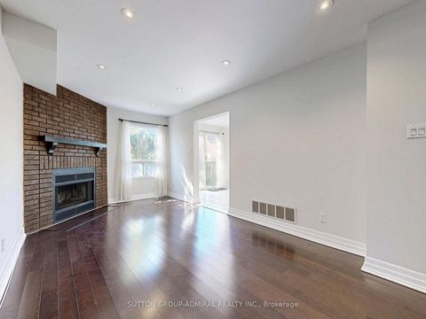 Photo 7 at 280 Bernard Avenue, Devonsleigh, Richmond Hill