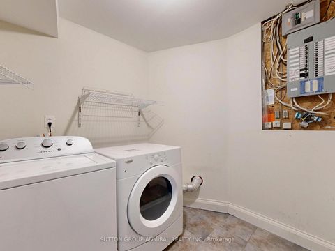 Photo 35 at 280 Bernard Avenue, Devonsleigh, Richmond Hill