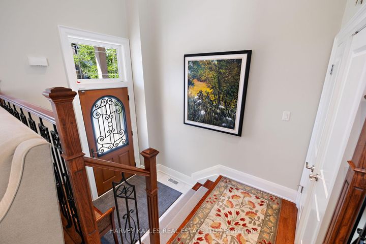 Photo 2 at 487 Spadina Road, Forest Hill South, Toronto