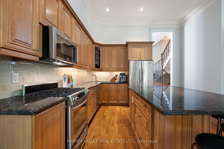Photo 15 at 487 Spadina Road, Forest Hill South, Toronto