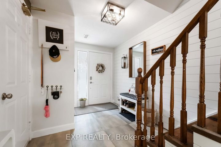 Photo 4 at 37 - 72 Stone Church Road W, Kernighan, Hamilton