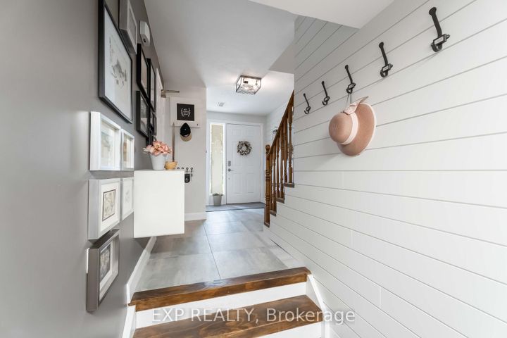 Photo 5 at 37 - 72 Stone Church Road W, Kernighan, Hamilton