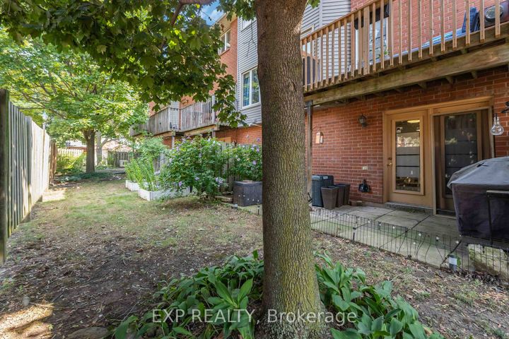 Photo 35 at 37 - 72 Stone Church Road W, Kernighan, Hamilton