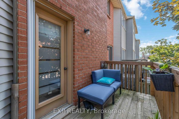 Photo 37 at 37 - 72 Stone Church Road W, Kernighan, Hamilton