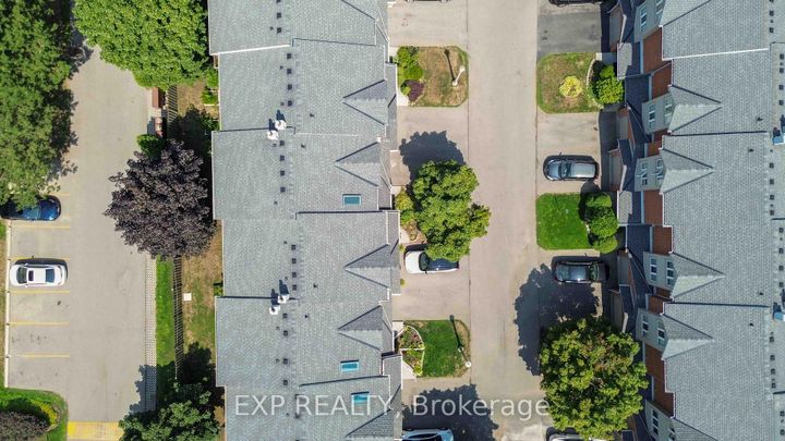 Photo 38 at 37 - 72 Stone Church Road W, Kernighan, Hamilton