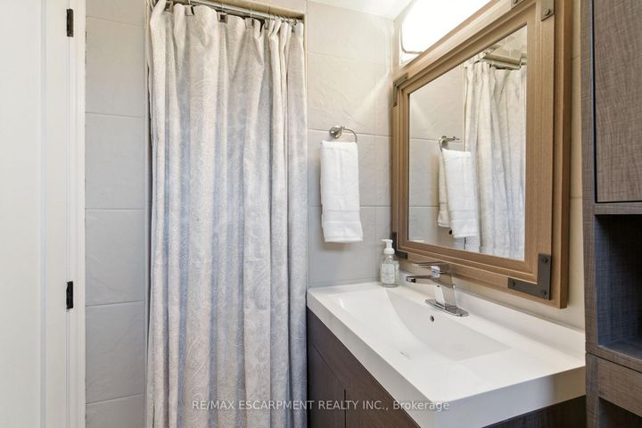 Photo 33 at 535 Vanguard Crescent, WO West, Oakville