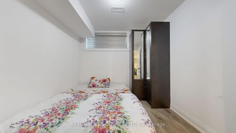 Photo 34 at 58 Chelliah Court, Rouge E11, Toronto