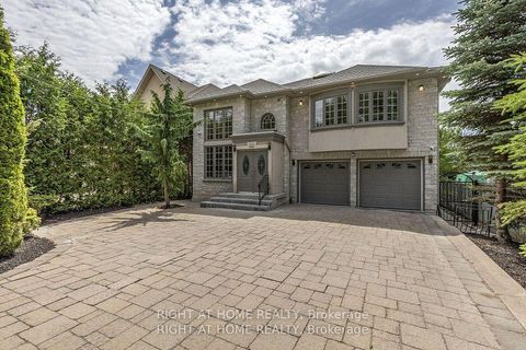 Photo 4 at 429 North Lake Road, Oak Ridges Lake Wilcox, Richmond Hill