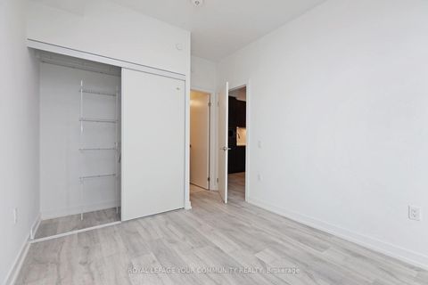 Photo 13 at 1003 - 8 Olympic Garden Drive, Newtonbrook East, Toronto
