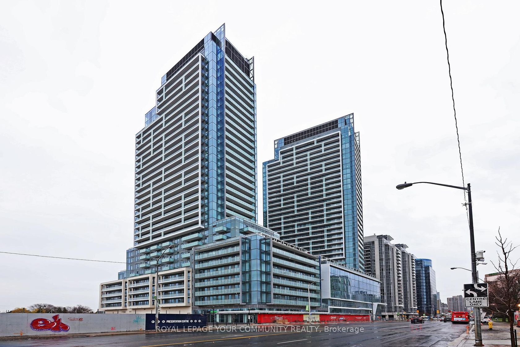 1003 - 8 Olympic Garden Drive, Newtonbrook East, Toronto 