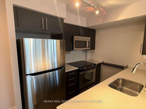 Photo 9 at 709 - 35 Bastion Street, Niagara, Toronto