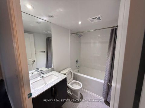Photo 19 at 709 - 35 Bastion Street, Niagara, Toronto