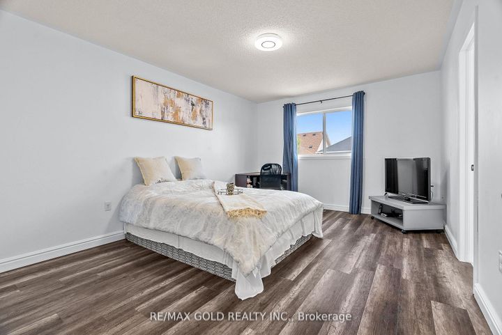 Photo 19 at 3218 Camberwell Drive, Churchill Meadows, Mississauga