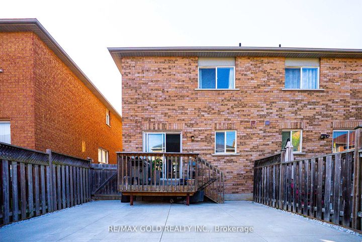 Photo 26 at 3218 Camberwell Drive, Churchill Meadows, Mississauga