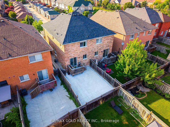 Photo 29 at 3218 Camberwell Drive, Churchill Meadows, Mississauga