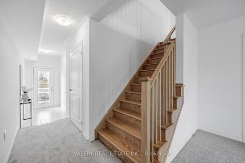 Photo 5 at 113 Pidgeon Street, Birchmount, Toronto