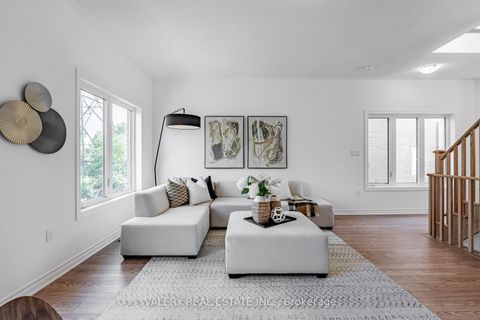 Photo 7 at 113 Pidgeon Street, Birchmount, Toronto