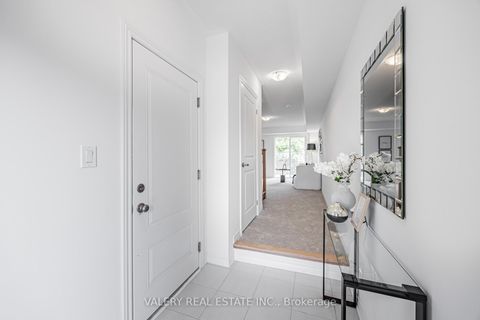 Photo 1 at 105 Pidgeon Street, Birchmount, Toronto