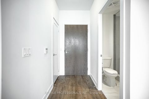 Photo 6 at 4332 - 5 Mabelle Avenue, City Centre West, Toronto