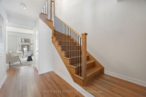Photo 2 at 26 Danielle Moore Circle, Bendale, Toronto