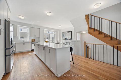 Photo 10 at 26 Danielle Moore Circle, Bendale, Toronto