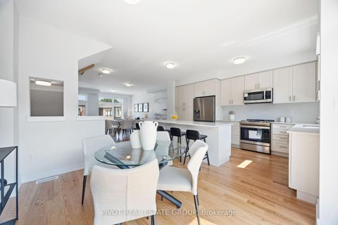 Photo 13 at 26 Danielle Moore Circle, Bendale, Toronto