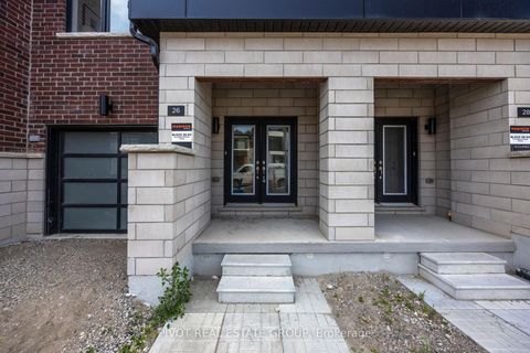 Photo 41 at 26 Danielle Moore Circle, Bendale, Toronto