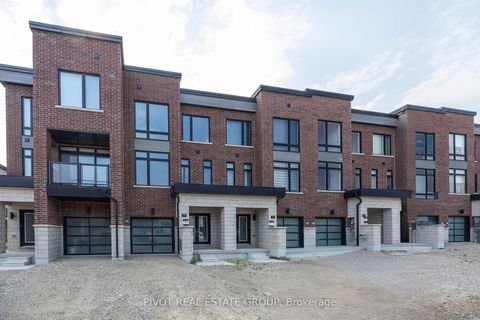 Photo 44 at 26 Danielle Moore Circle, Bendale, Toronto