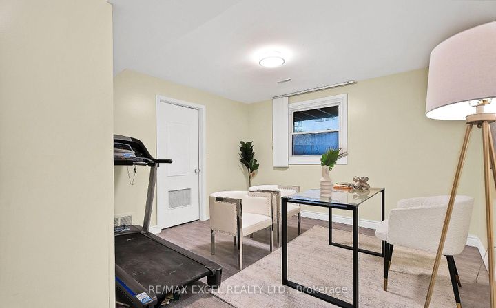 Photo 14 at 11 Stonedale Placeway, Don Mills, Toronto